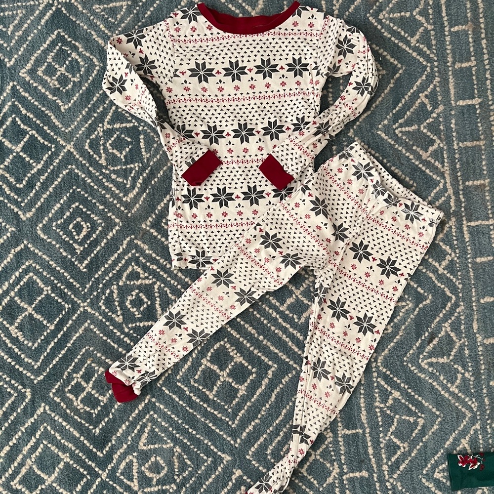 Burt's Bees Baby Snowflake Pajama Set - Red and White